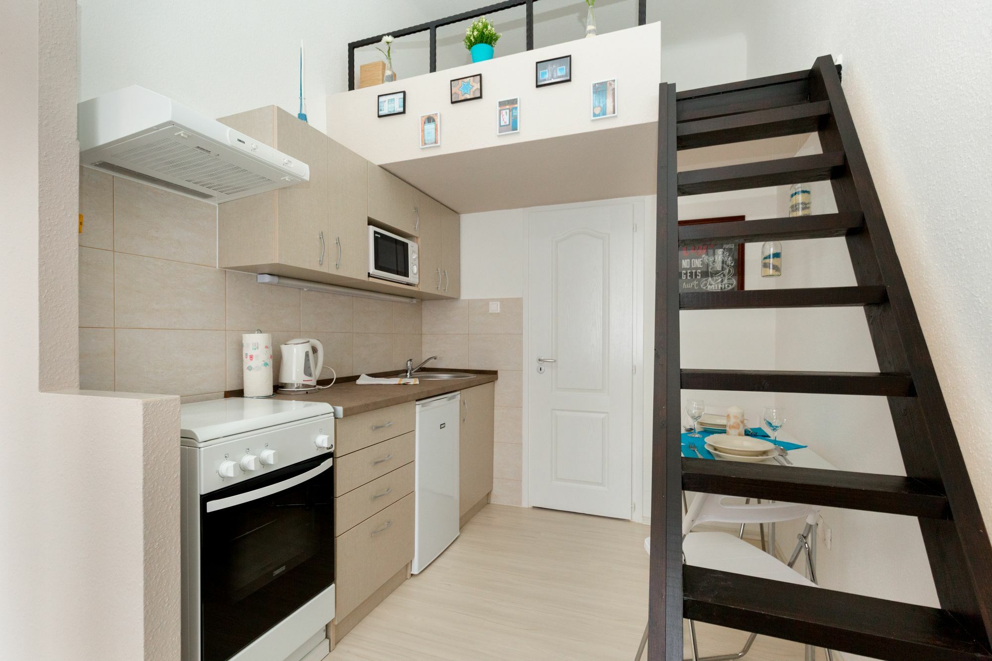 Bpm-Little Nest In Central Budapest Luaran gambar